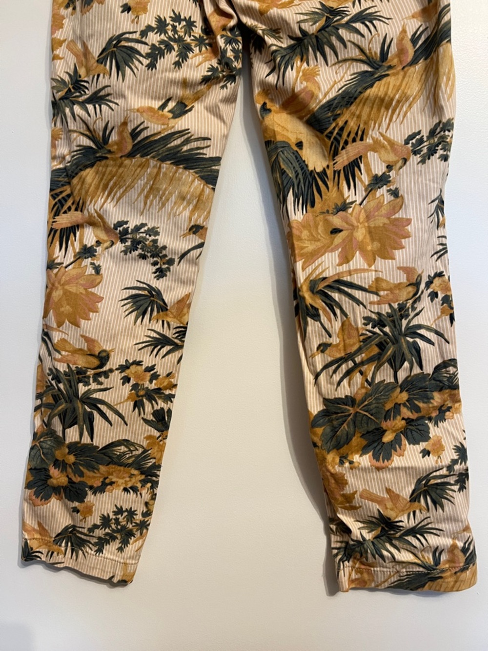 Anthropologie Relaxed Botanical Print Chino Pants 28 / 6 - Picture 9 of 11